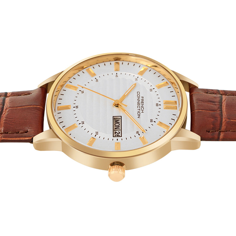 שעון לגבר מבית FRENCH CONNECTION עם לוח עגול כסוף במרקם וטקסטורה ורצועת עור חומה, דגם FCN0123SBRL