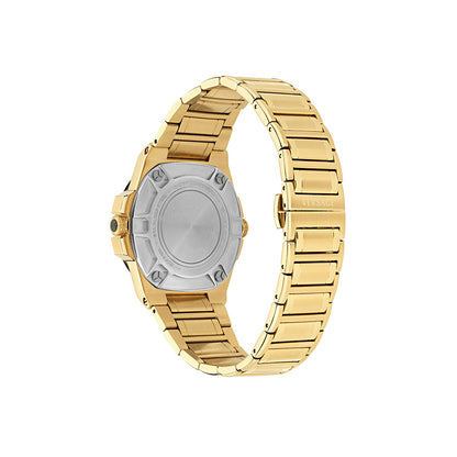 שעון Versace מקולקציית Versace Greca Reaction GMT , שעון לגבר ,דגם VE8Y00426